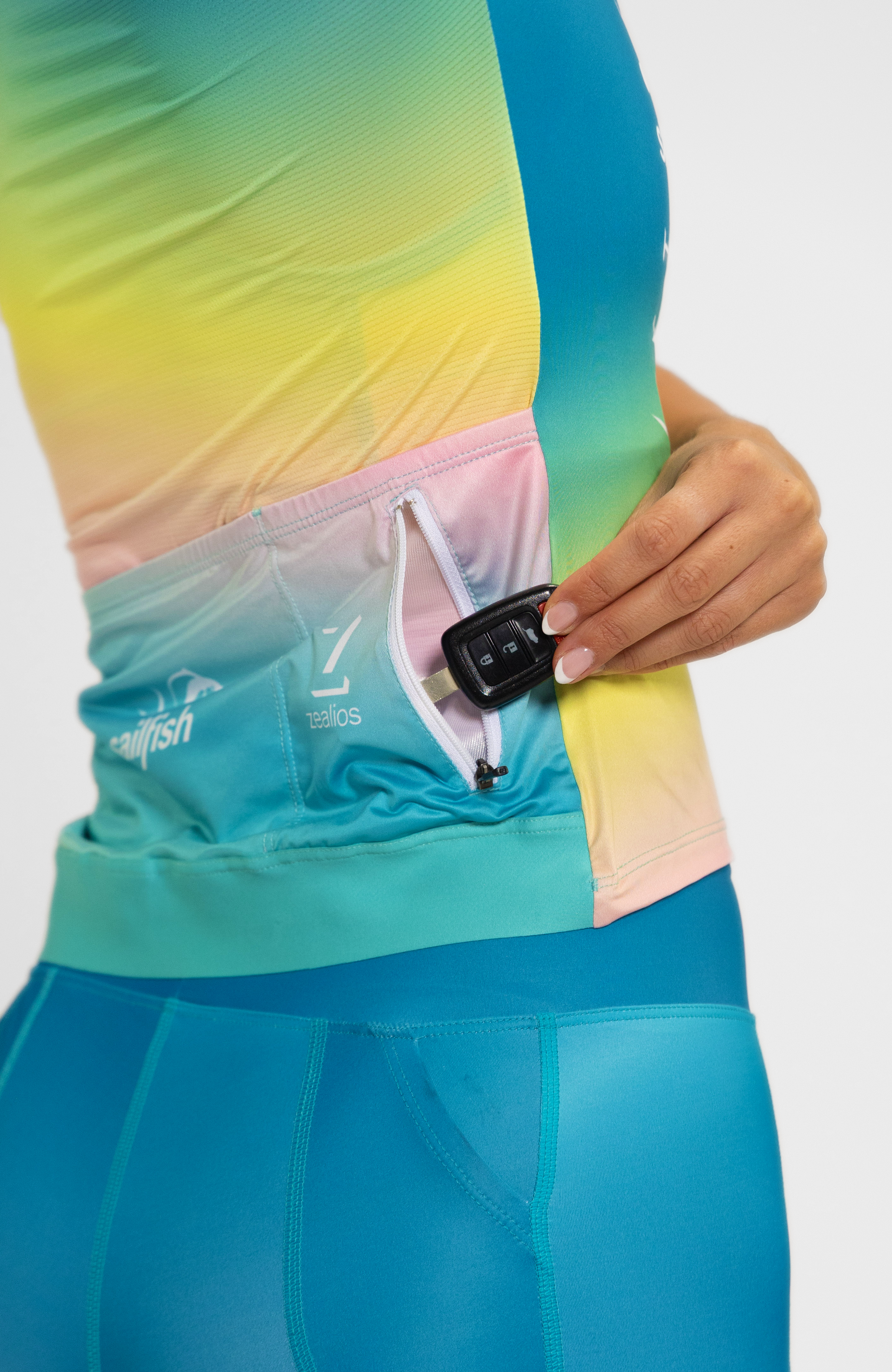 Coeur Sports Cycling Jersey Women's Cycling Jersey in ELITE Team 26